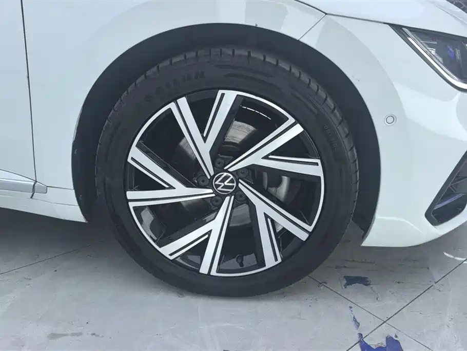 Volkswagen FAW-Volkswagen CC 2021 380TSI Eye-catching Edition фото 6