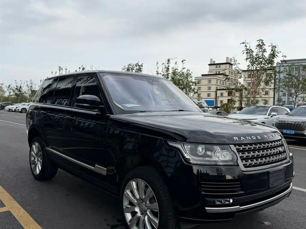 Land Rover Range Rover 2017 3.0 SC V6 Vogue фото 3