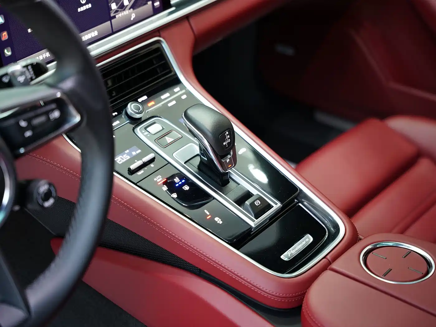 Porsche Panamera, миниатюра 17