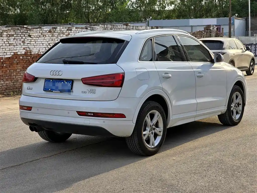 Audi Q3 2016 30 TFSI Fashion фото 4