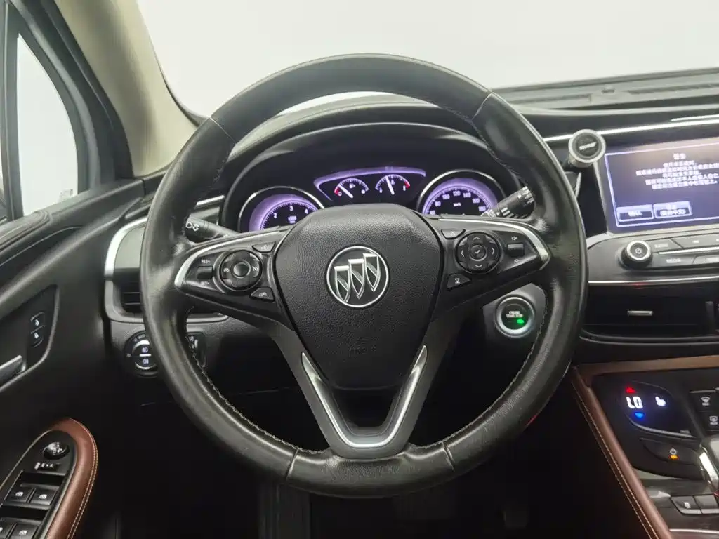 Фото 11 - Buick Envision Plus
