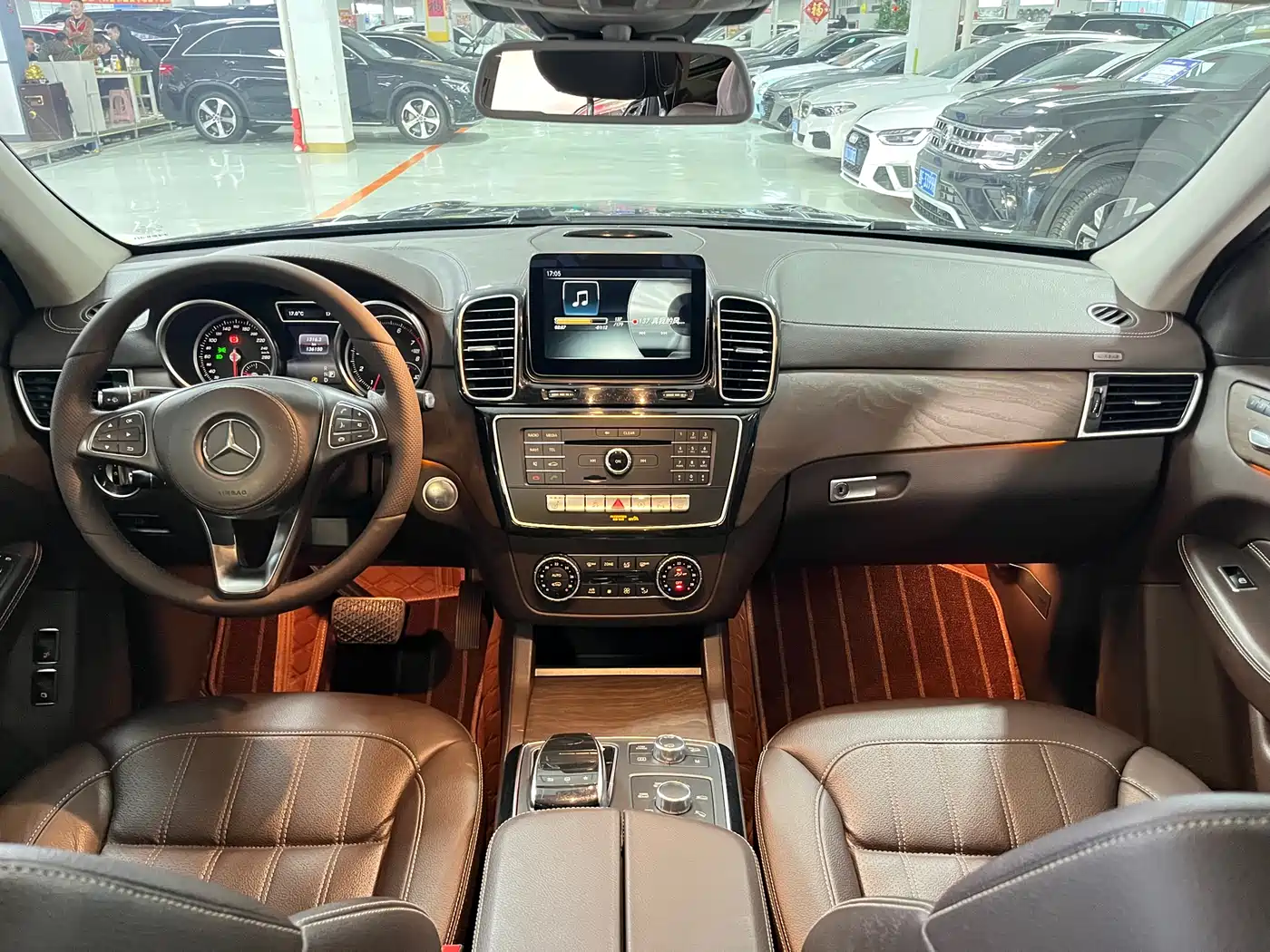 Mercedes-Benz GLS 2016 GLS 400 4MATIC Dynamic фото 9