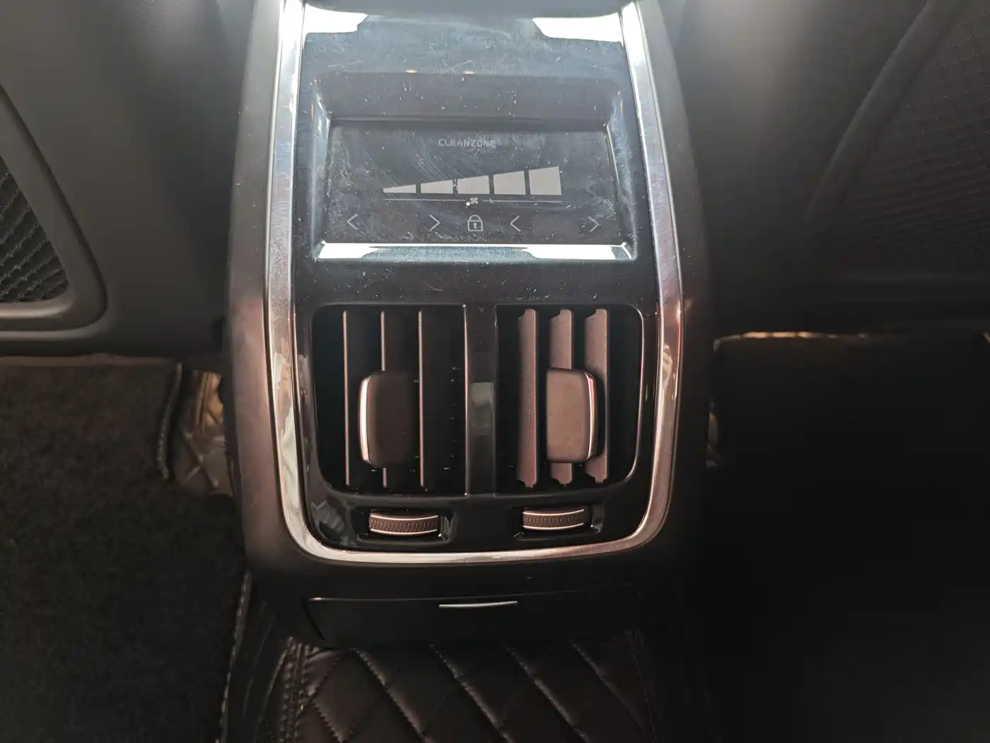 Volvo S90 2021 Model B5 Inscription Luxury Edition фото 8