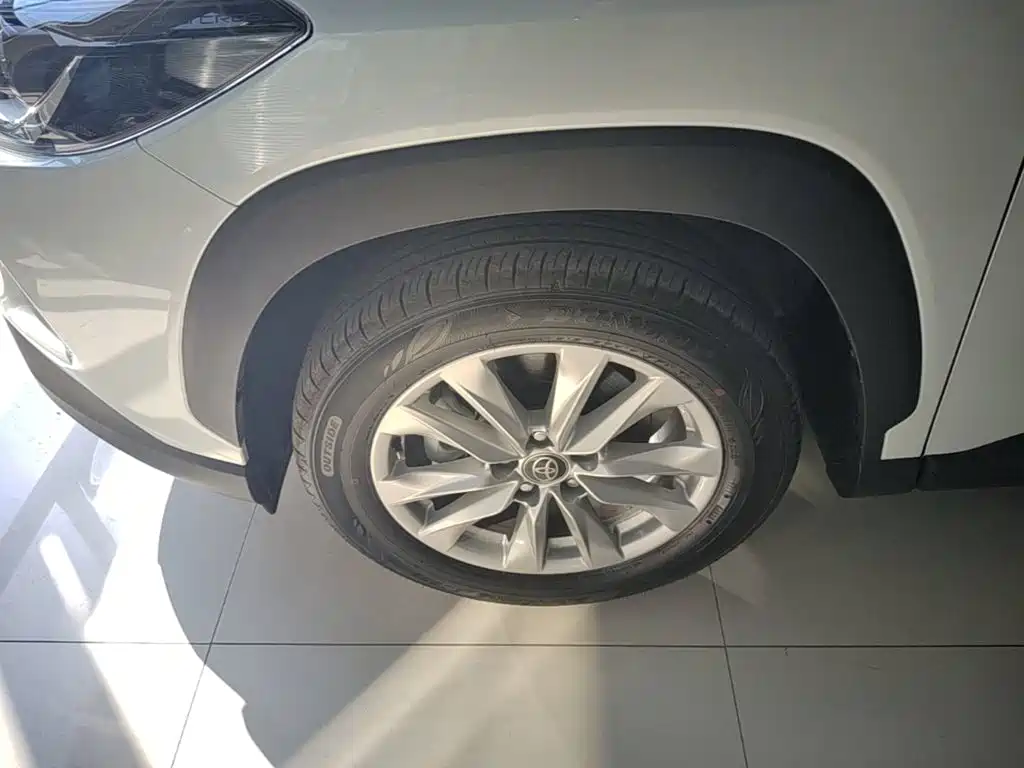 Toyota Corolla Cross 2026 2025 2.0L Intelligent Hybrid Pioneer Edition