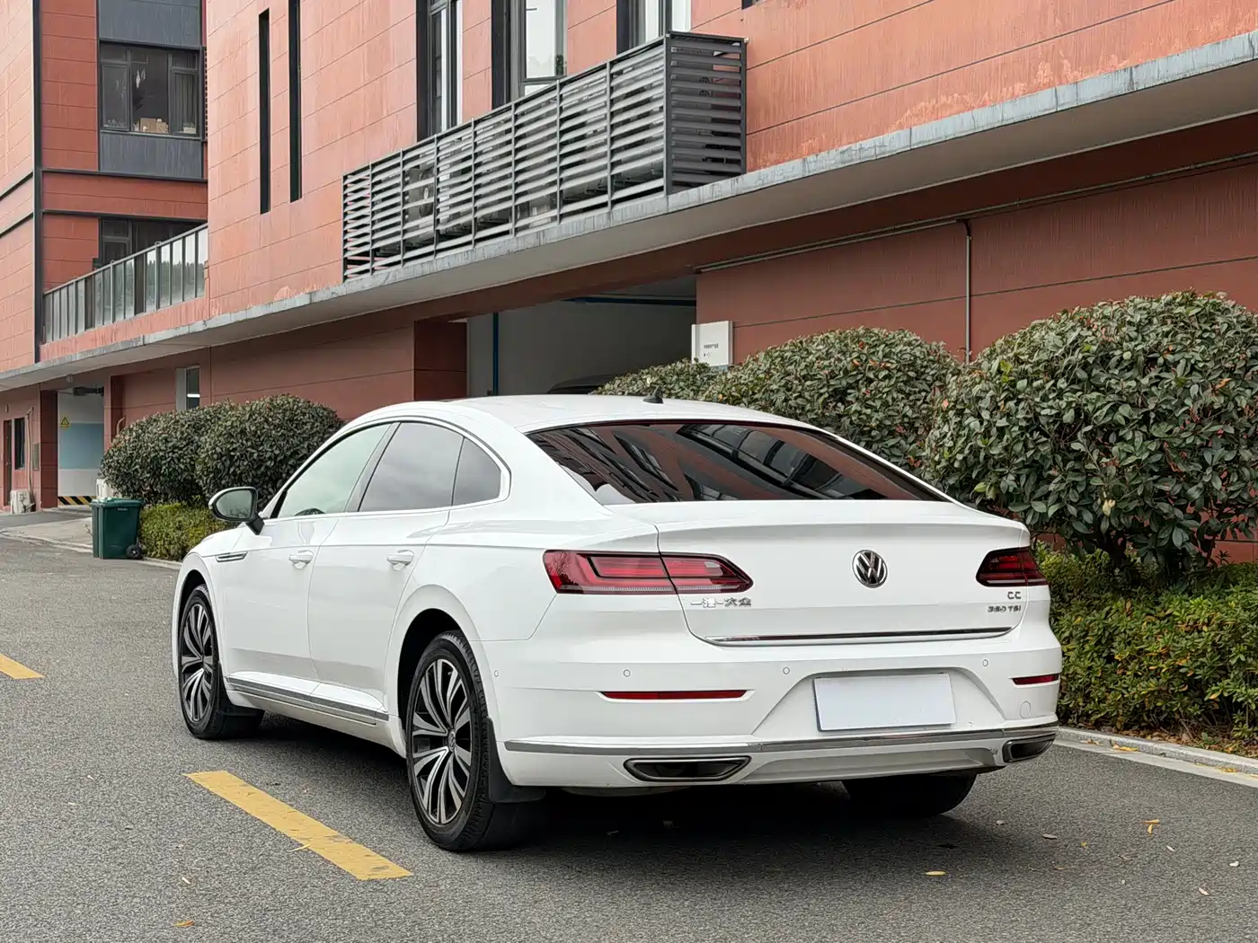 Volkswagen FAW-Volkswagen CC 2020 330TSI Glamour Version China VI фото 14