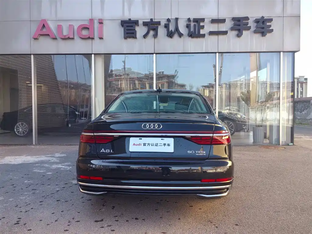 Audi A8 2024 Model A8L 50 TFSI quattro Premium Selection фото 5