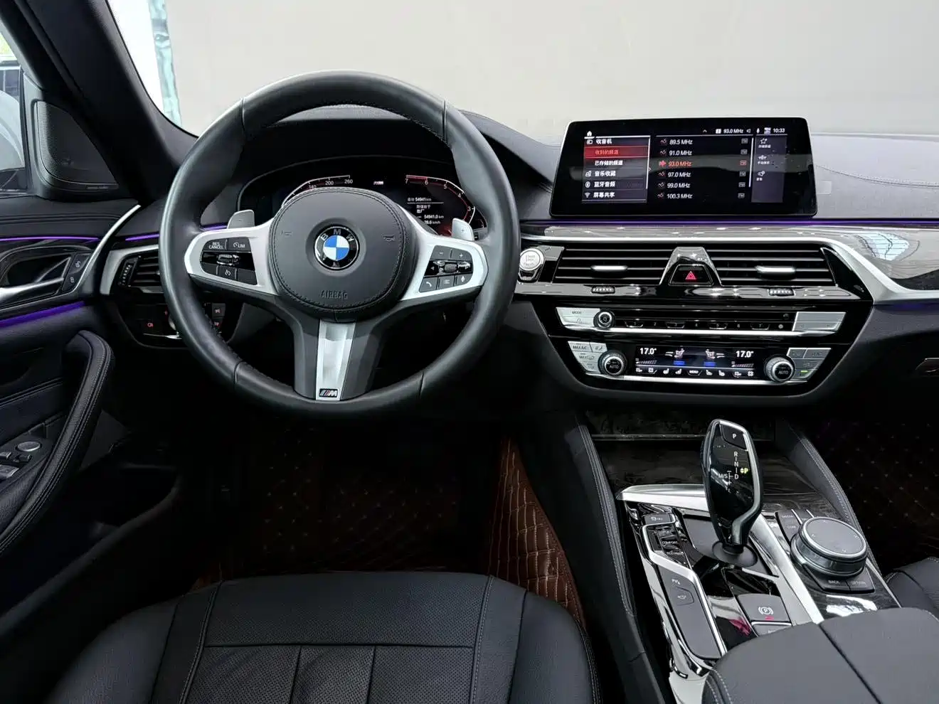 BMW 5 Series 2020 530Li Exclusive M Sport Package фото 11