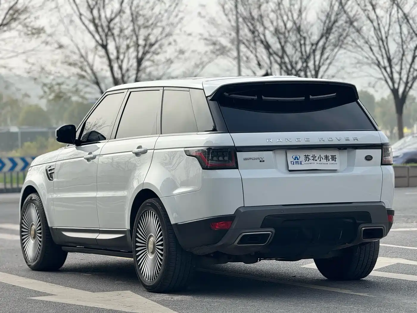 Land Rover Range Rover Sport 2021 3.0 L6 SE фото 6