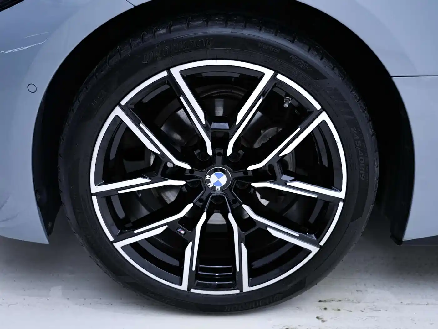 BMW 4 Series 2023 425i Gran Coupe M Sport Shadowline Package фото 10