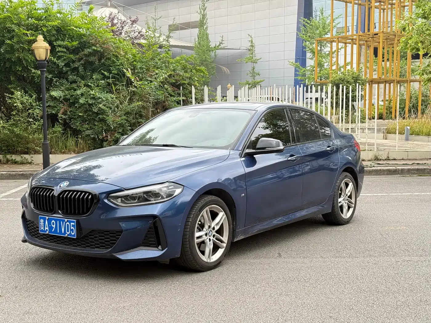 BMW 1 Series 2023 125i M Sport Shadow Edition