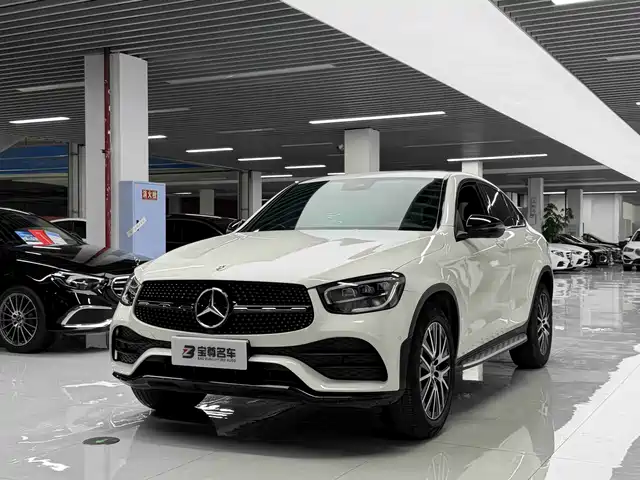 Mercedes-Benz GLC Coupe 2022 GLC 300 4MATIC Coupe SUV