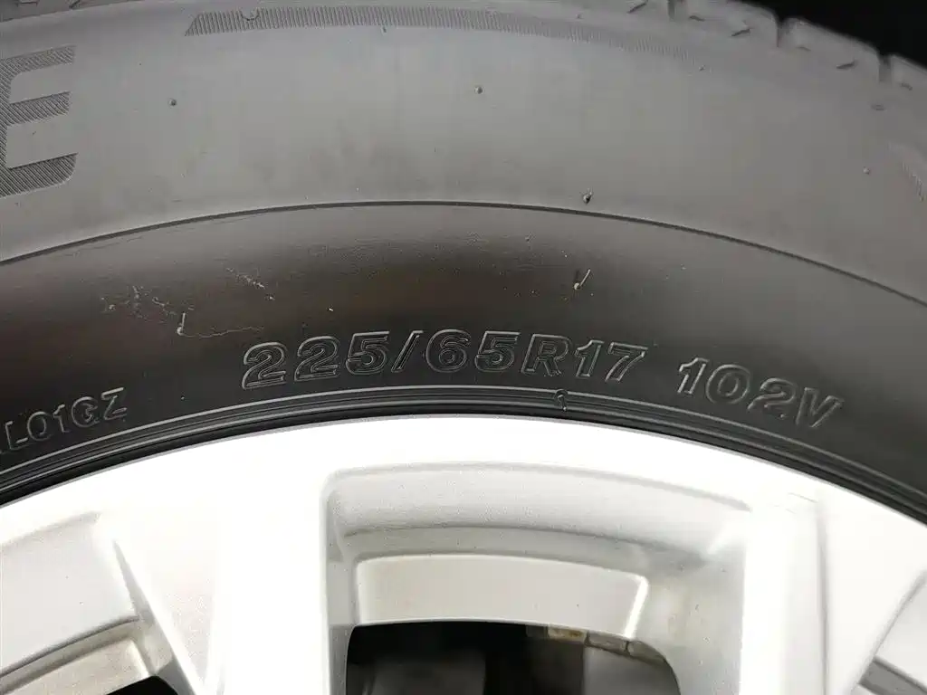 Chevrolet Equinox 2021 535T Yujie Edition фото 24