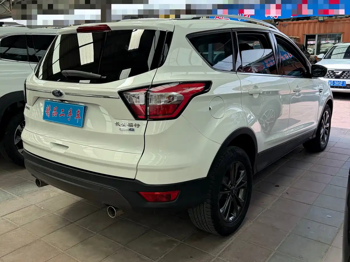 Ford Kuga 2020 2019 EcoBoost 180 2WD Platinum Wing Edition China VI