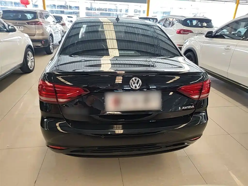 Volkswagen Lavida 2019 Lavida Start 1.5L Auto Trend (China VI) фото 6