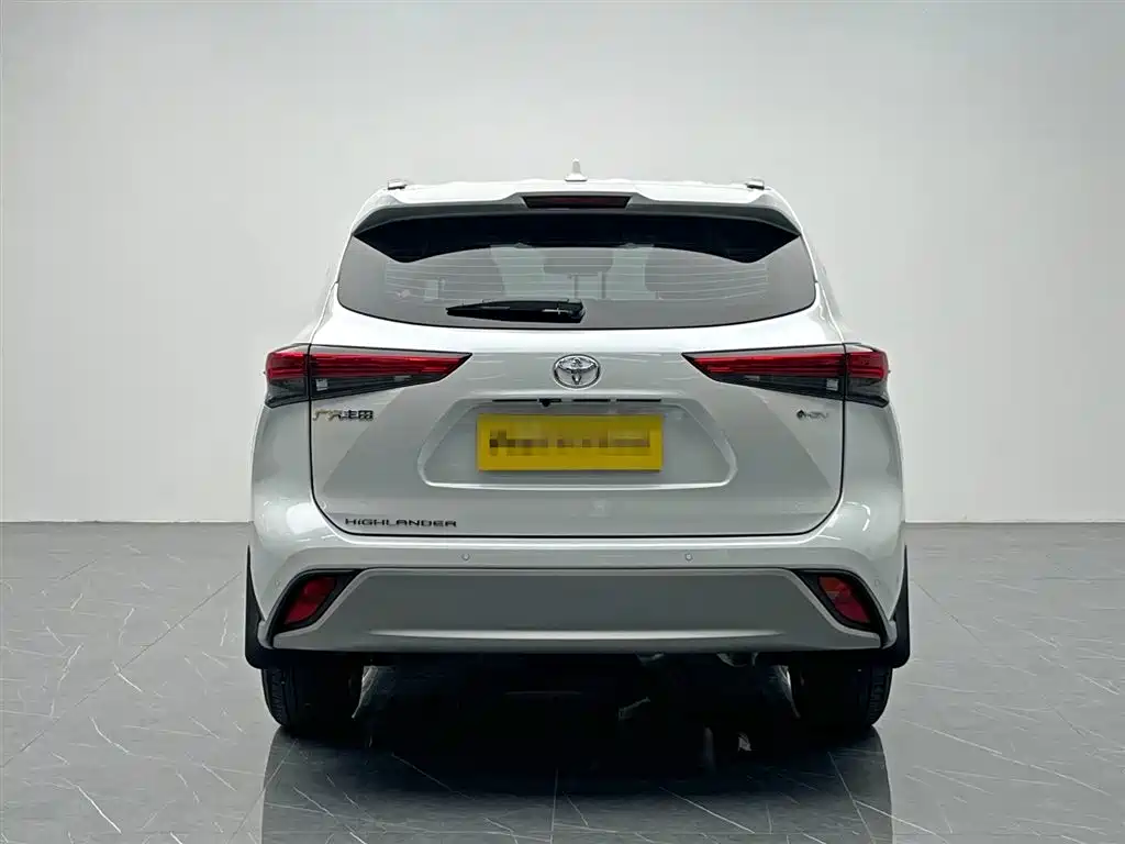Toyota Highlander 2024 2.5L Smart Hybrid 2WD Elite 5-seater фото 5