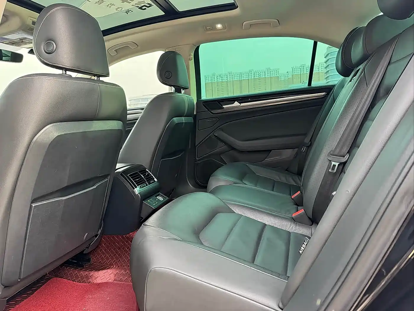 Volkswagen Phideon 2018 Facelift 380TSI FWD Business фото 10