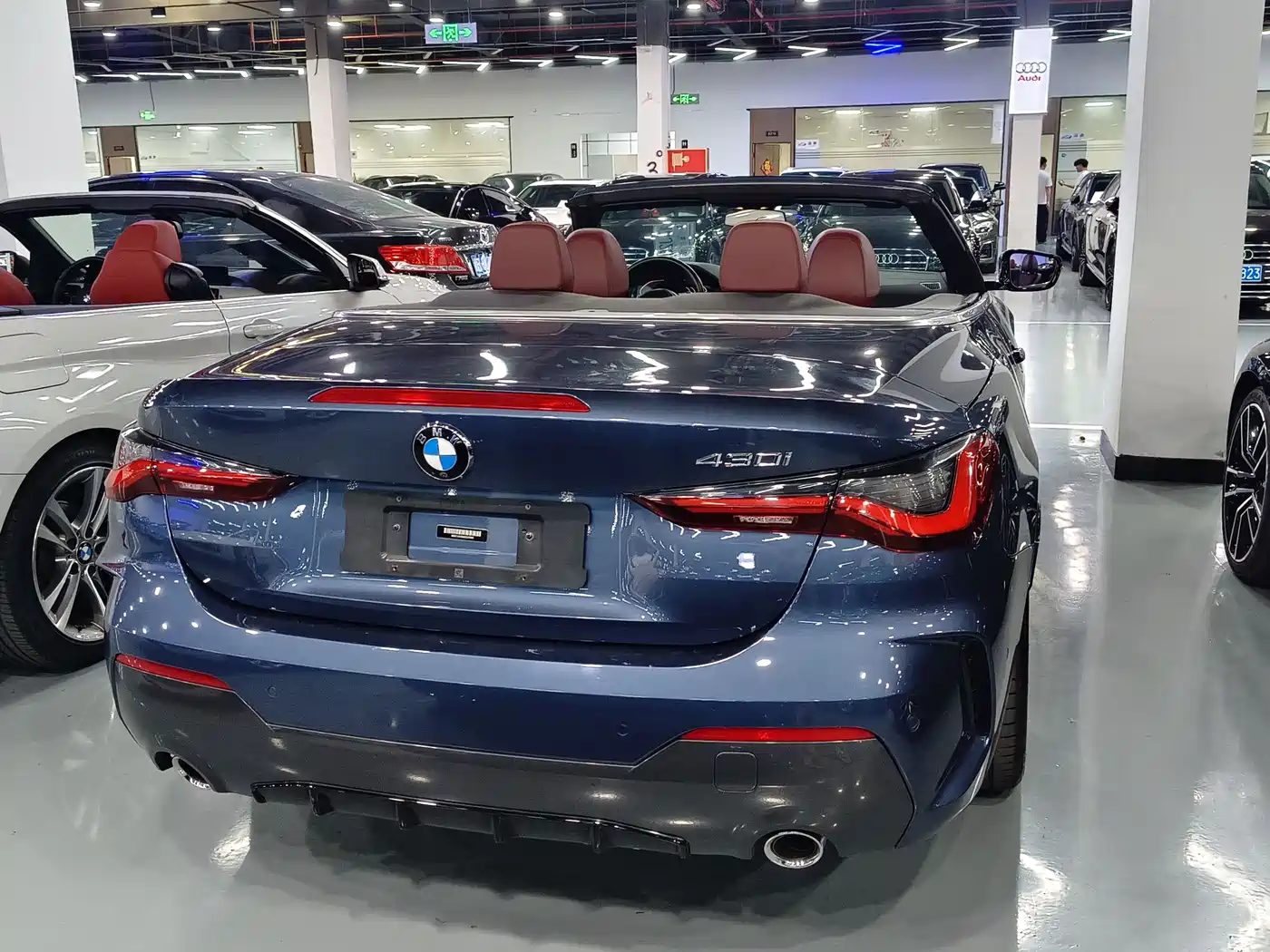 BMW 4 Series 2022 425i Convertible M Sport Package фото 12