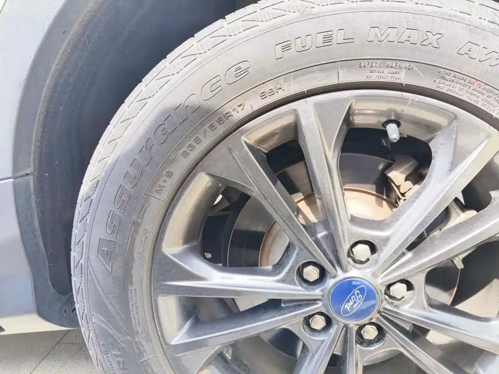 Ford Kuga 2021 2019 EcoBoost 180 2WD Platinum Wing Edition China VI