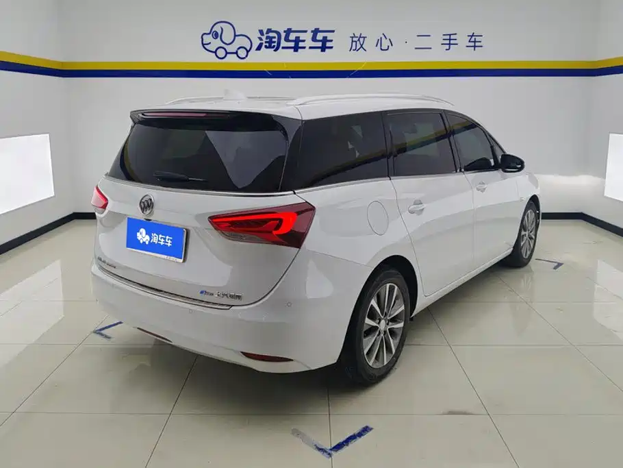 2023 Buick GL6