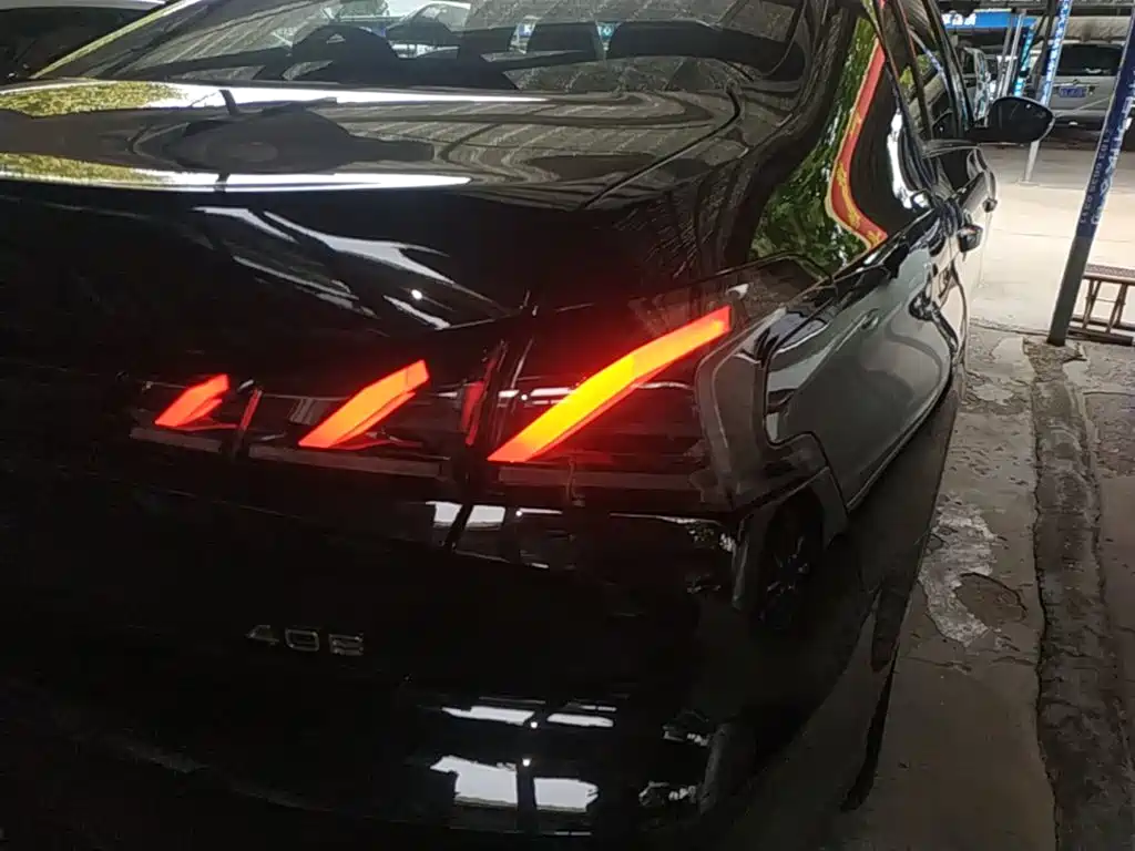 Peugeot 408 2024 2022 1.6T Progressive Edition