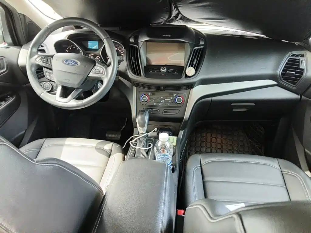 Ford Kuga 2021 2019 EcoBoost 180 2WD Platinum Wing Edition China VI