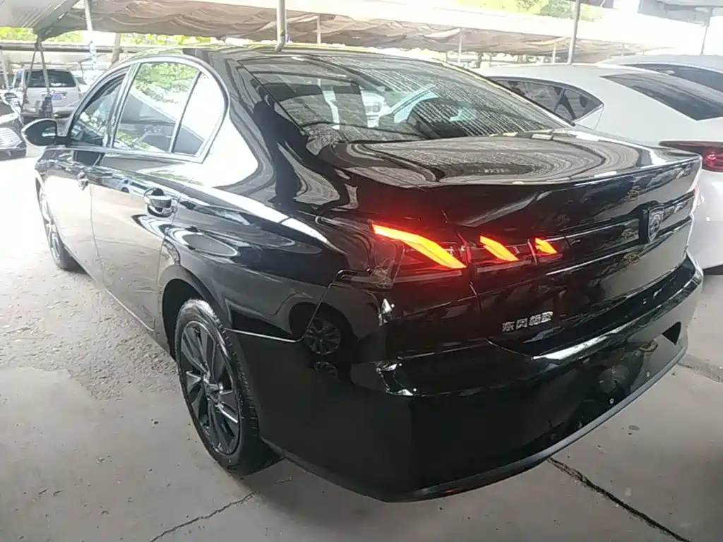 Peugeot 408 2024 2022 1.6T Progressive Edition