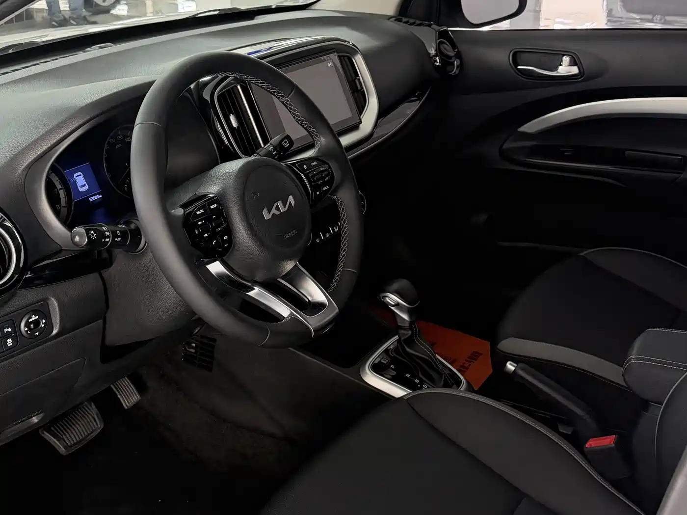 Kia KX1 2021 1.4L CVT Fun Sunroof Version фото 4