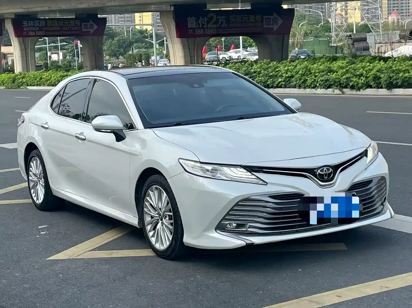 Toyota Camry 2018 2.5G Luxury Edition фото 3