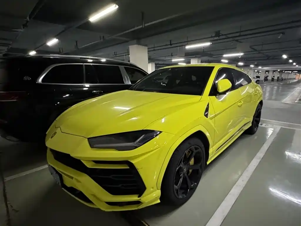 Lamborghini Urus 2018 4.0T V8