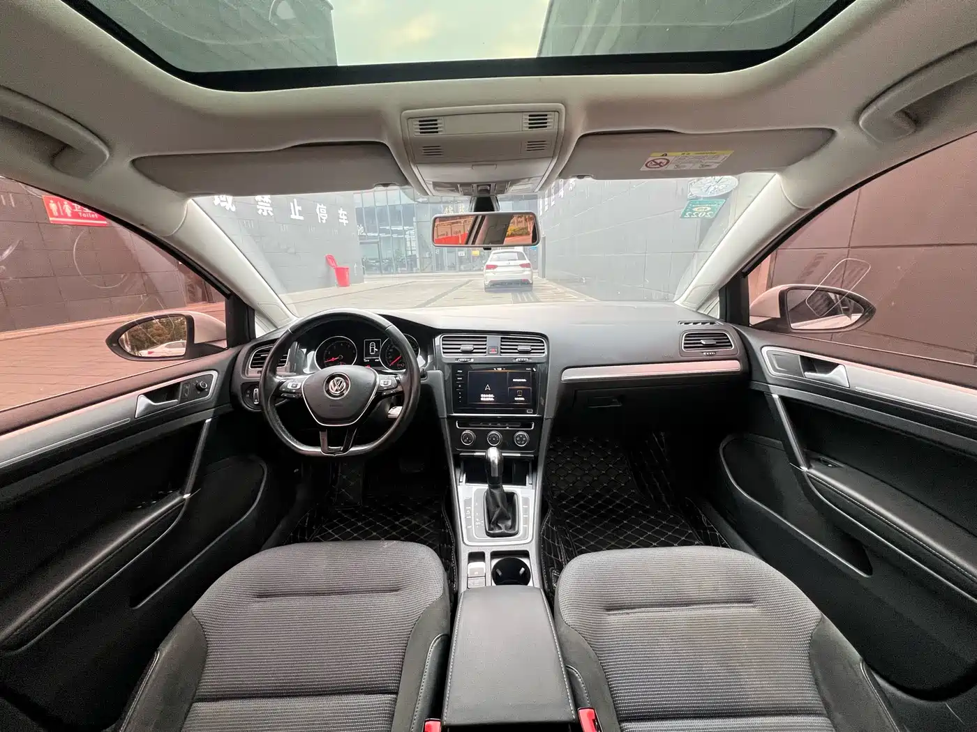 Volkswagen Golf 2020 280TSI DSG Comfort фото 7