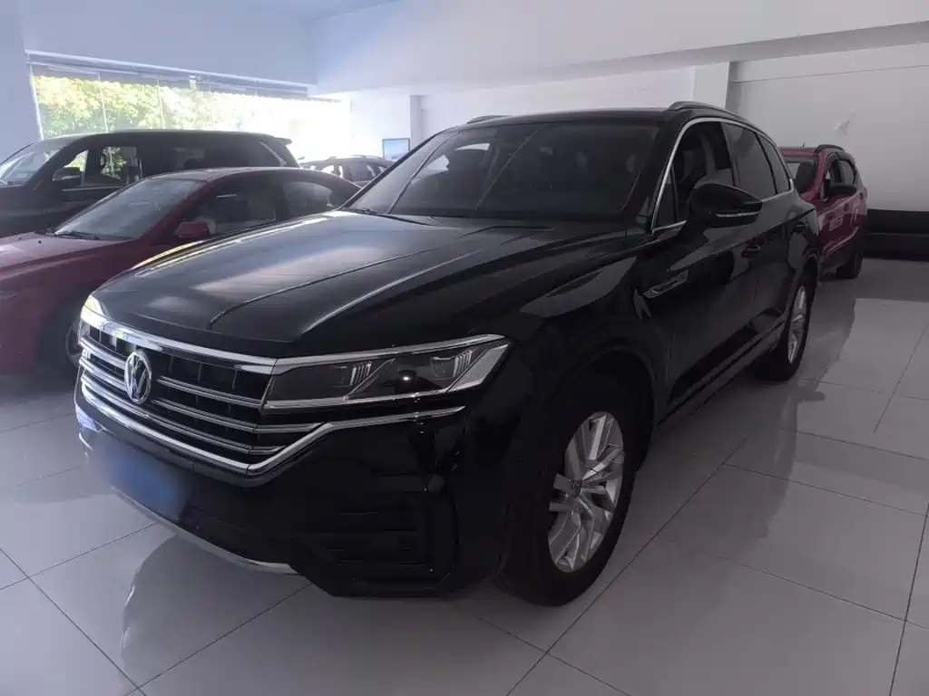 Similar car