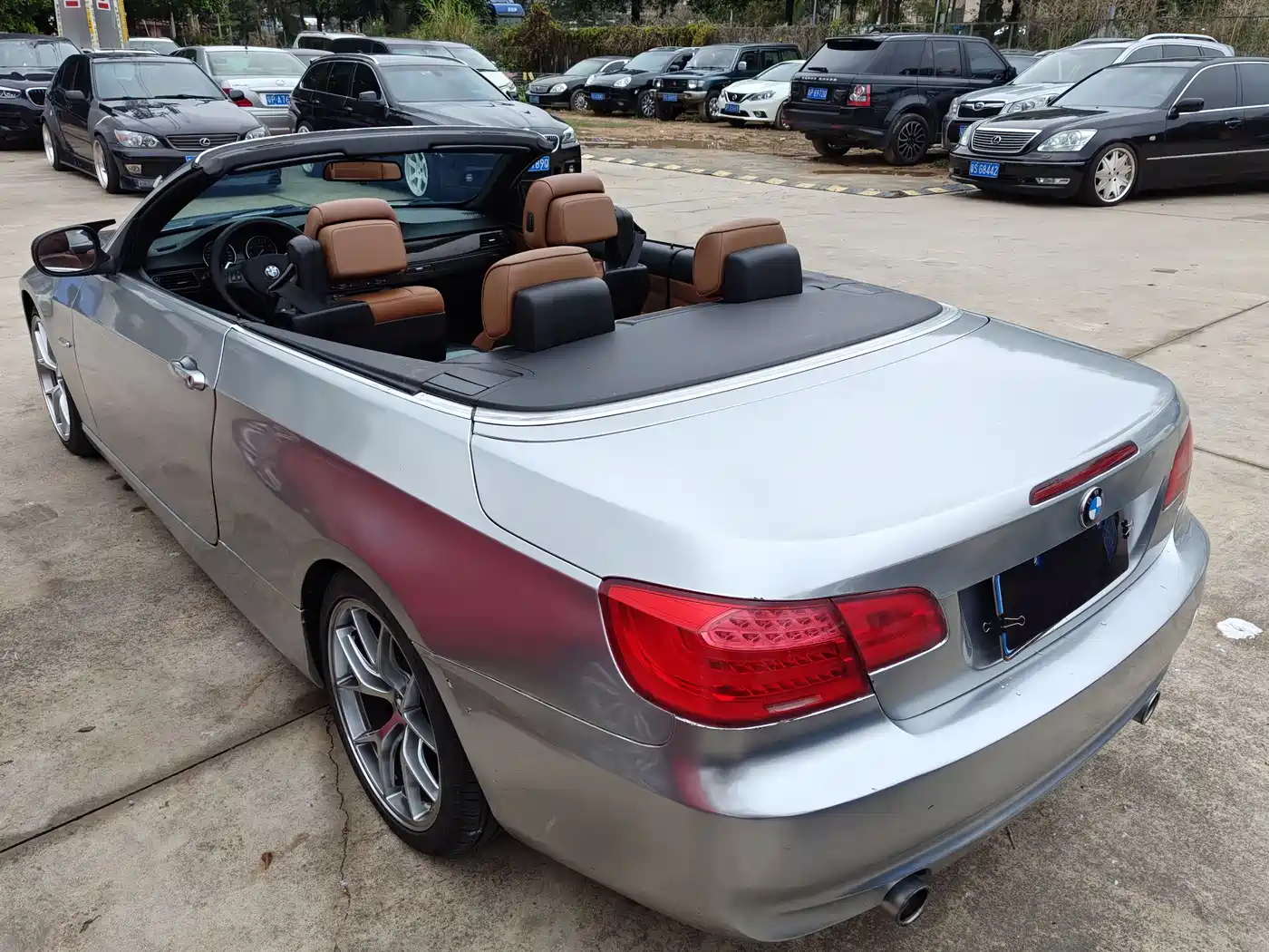 BMW 3 Series (Import) 2011 335i Convertible Coupe фото 14