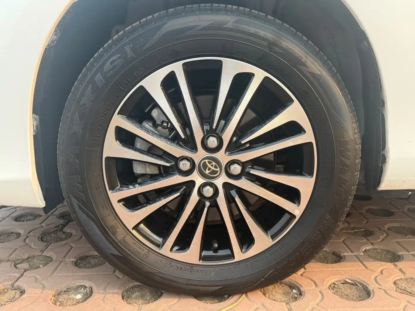 Toyota Vios 2022 1.5L 20th Anniversary Edition фото 10