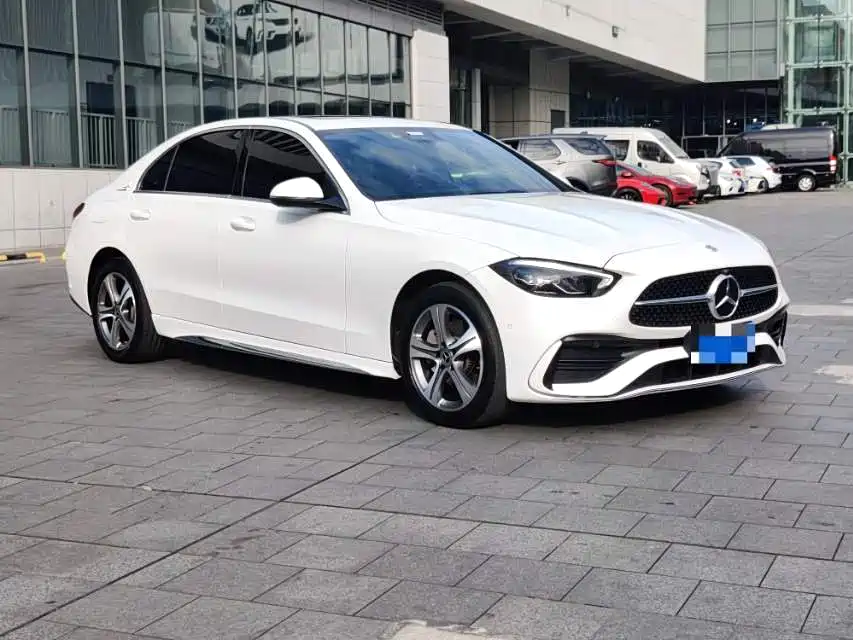 Mercedes-Benz C-Class 2022 C 200 L Sport Version фото 3