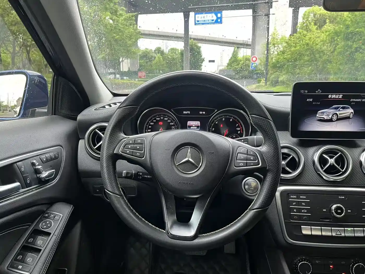 Mercedes-Benz GLA 2018 GLA 200 Fashion фото 6