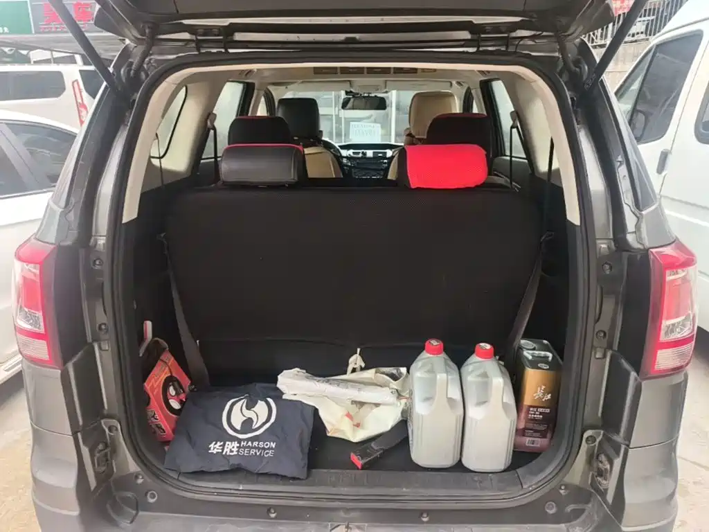 BAIC Huansu S3 2015 2015 1.8L Premium (China V)