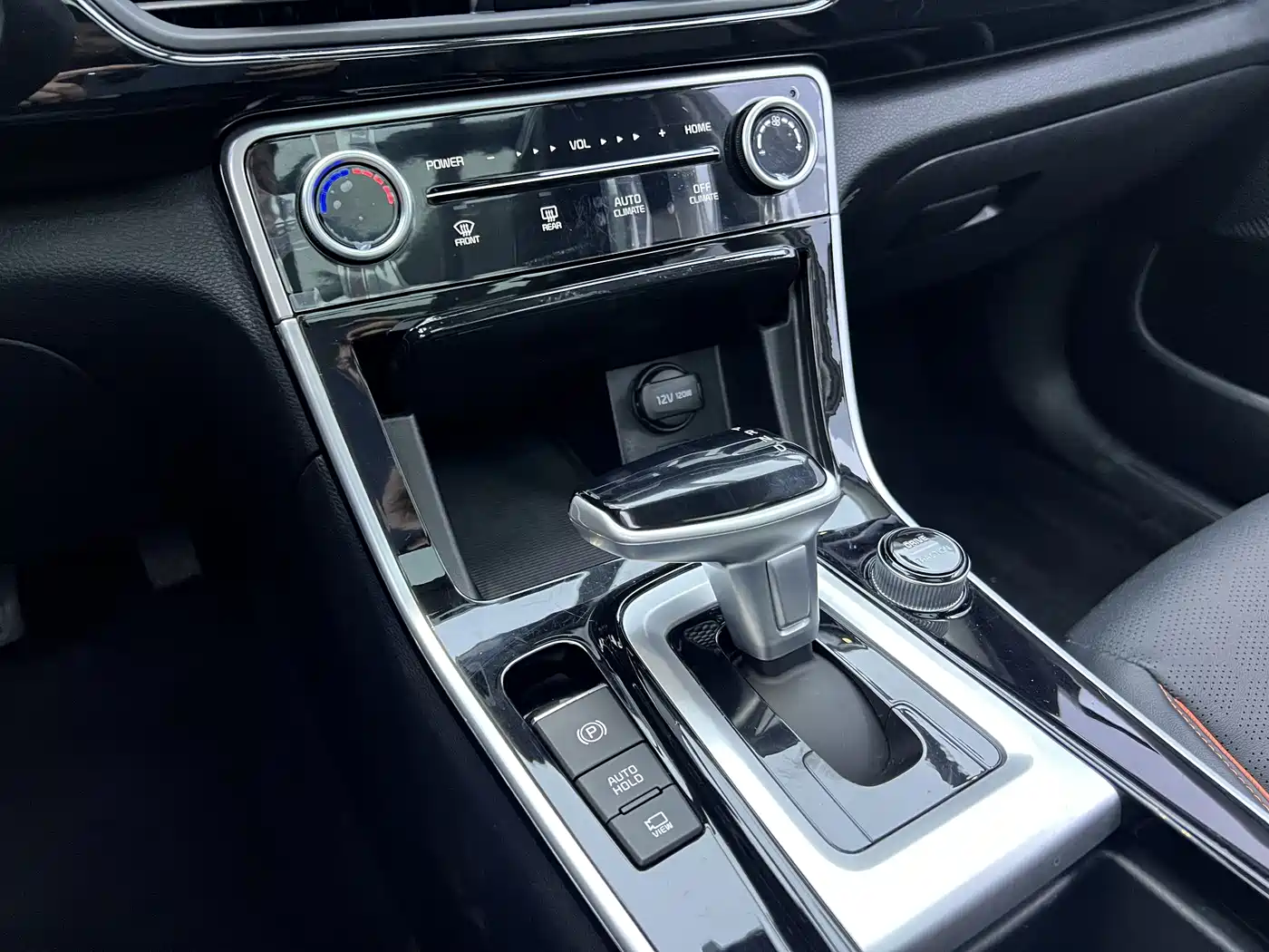 Kia Seltos 2023 1.5L CVT Luxury Edition фото 16