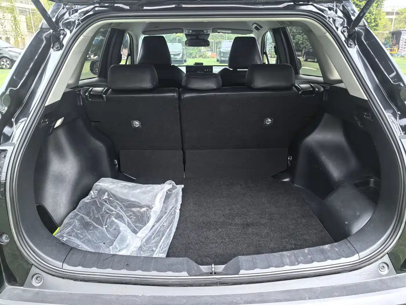 Toyota Corolla Cross 2024 2.0L Smart Hybrid Dual Engine Pioneer Edition фото 13