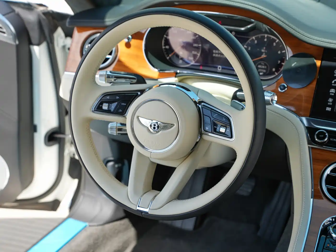 Photo 13 - Bentley Continental
