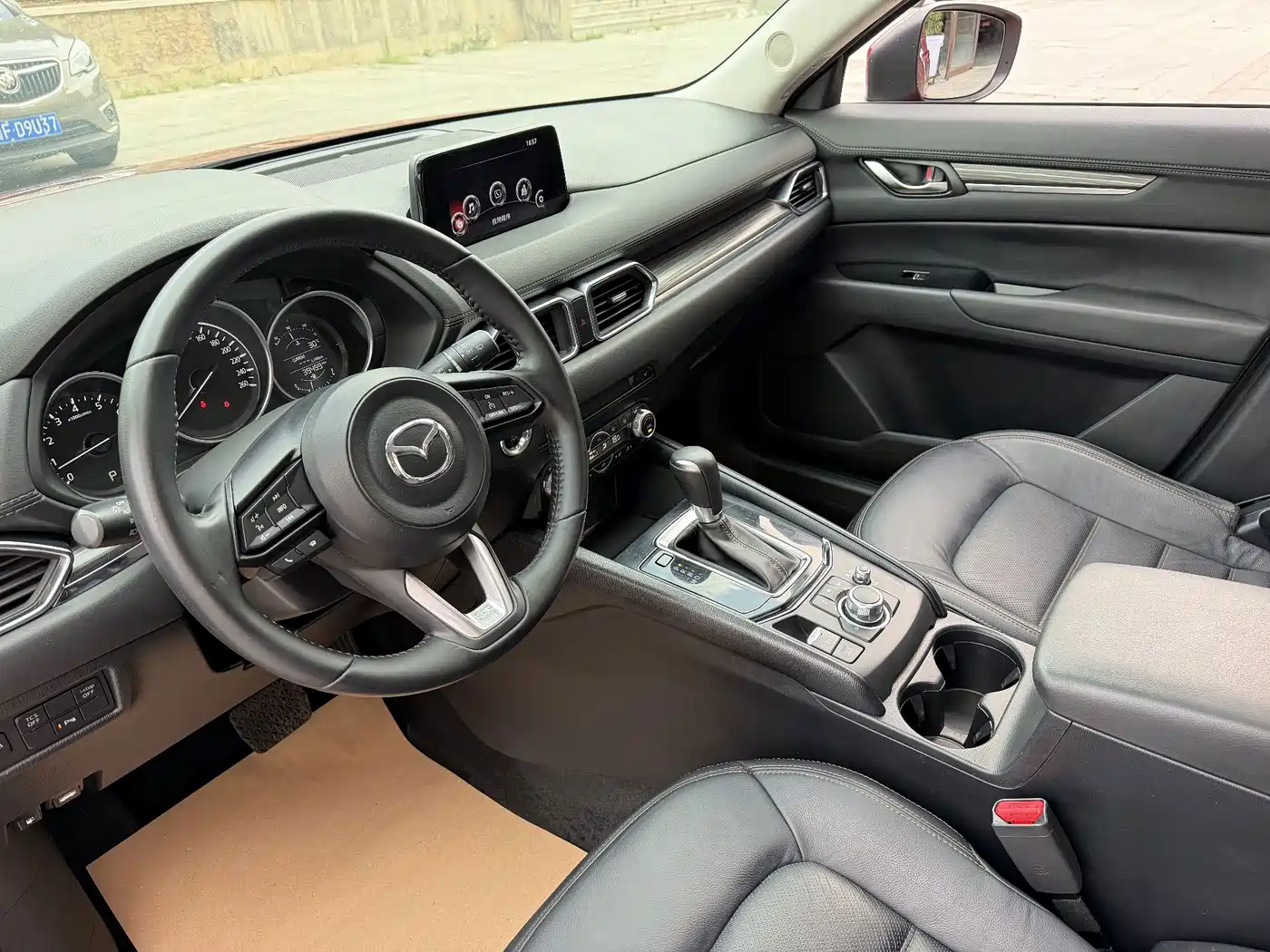 Фото 6 - Mazda CX-5