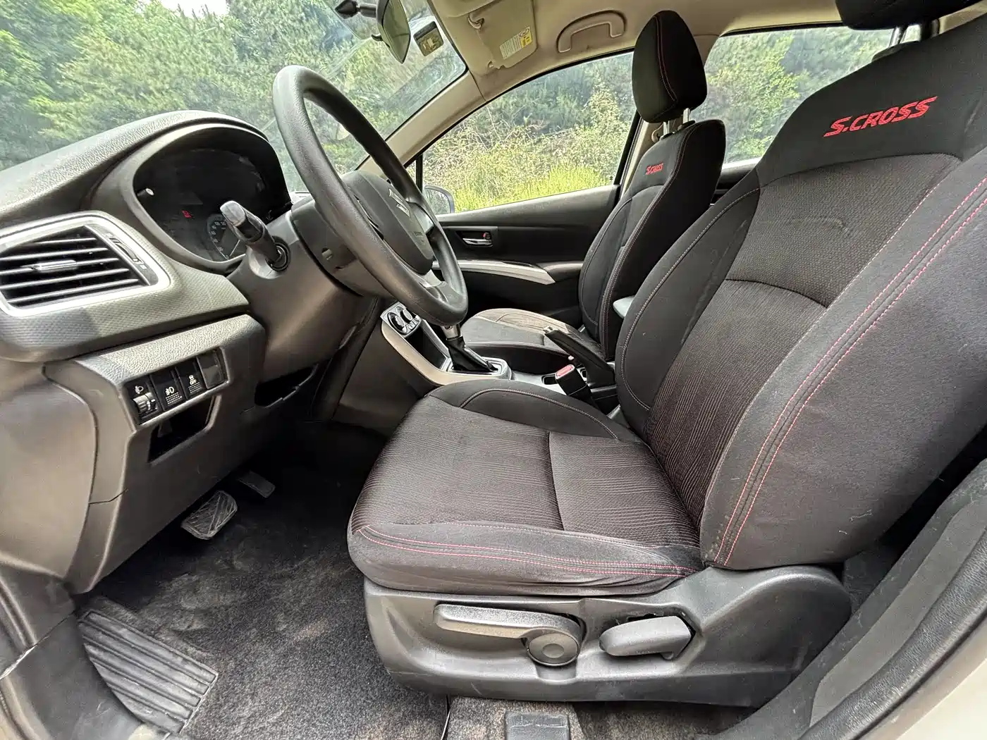 Suzuki SX4 S-Cross 2015 2014 1.6L CVT 2WD Progressive