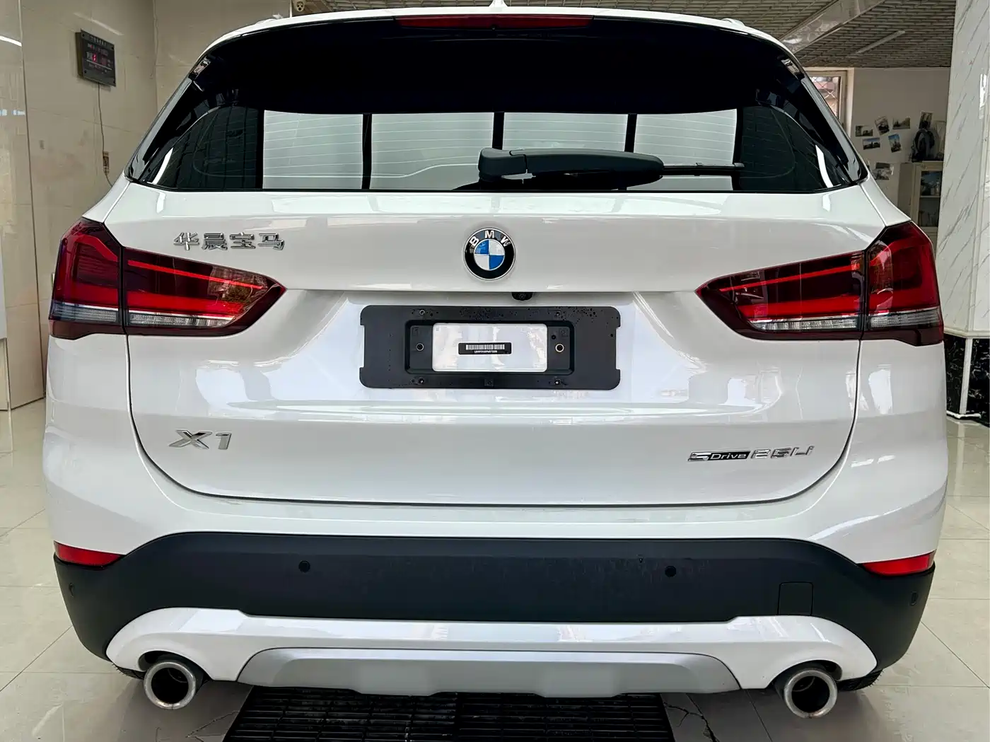 BMW X1 2022 sDrive20Li Fashion фото 5