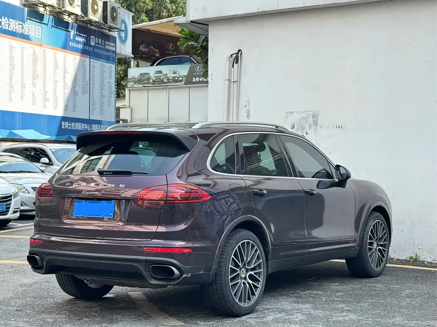 Porsche Cayenne 2016 Cayenne Platinum Edition 3.0T фото 9