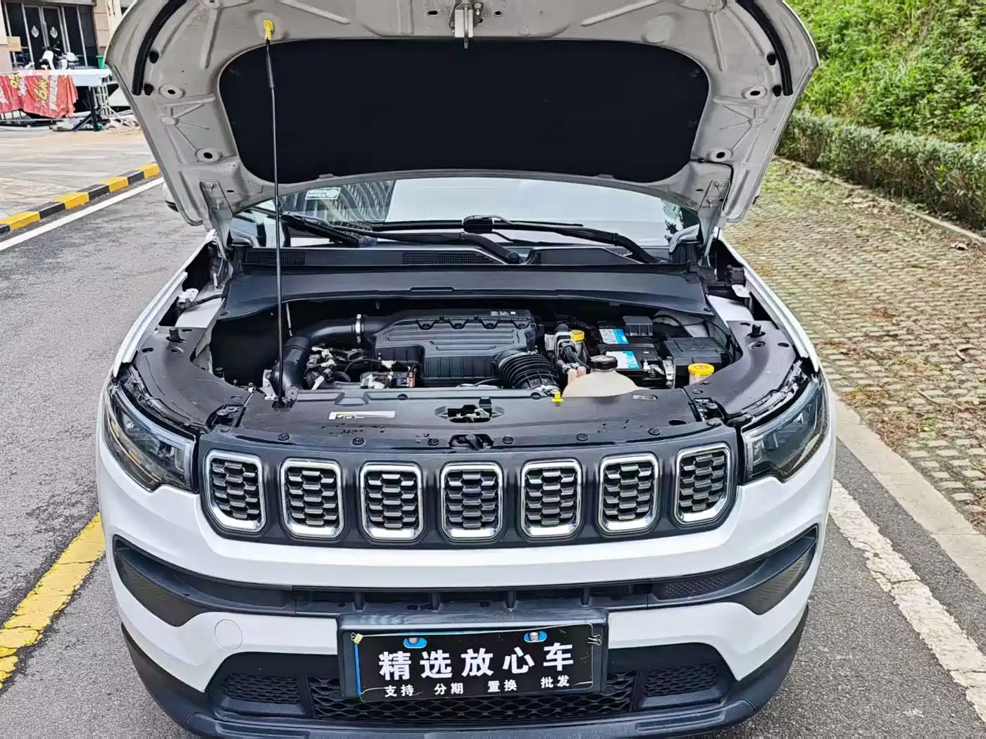 Jeep Compass 2021 2020 220T Automatic Leading Edition