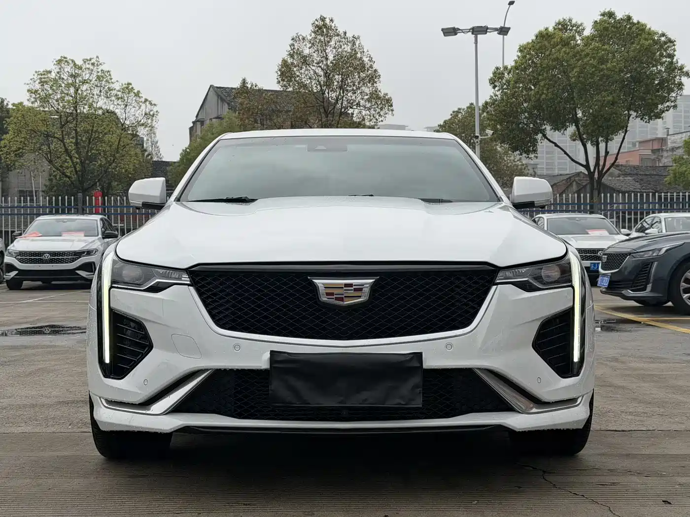 CADILLAC CT4