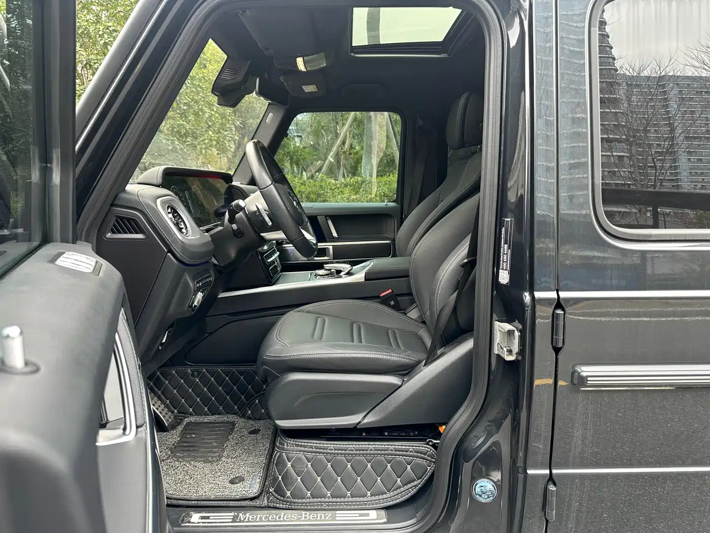 Mercedes-Benz G-Class 2024 G 350 фото 7