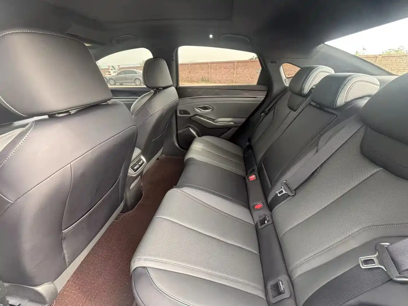 BYD Qin L 2026 Model DM-i 210KM Superior Edition фото 8