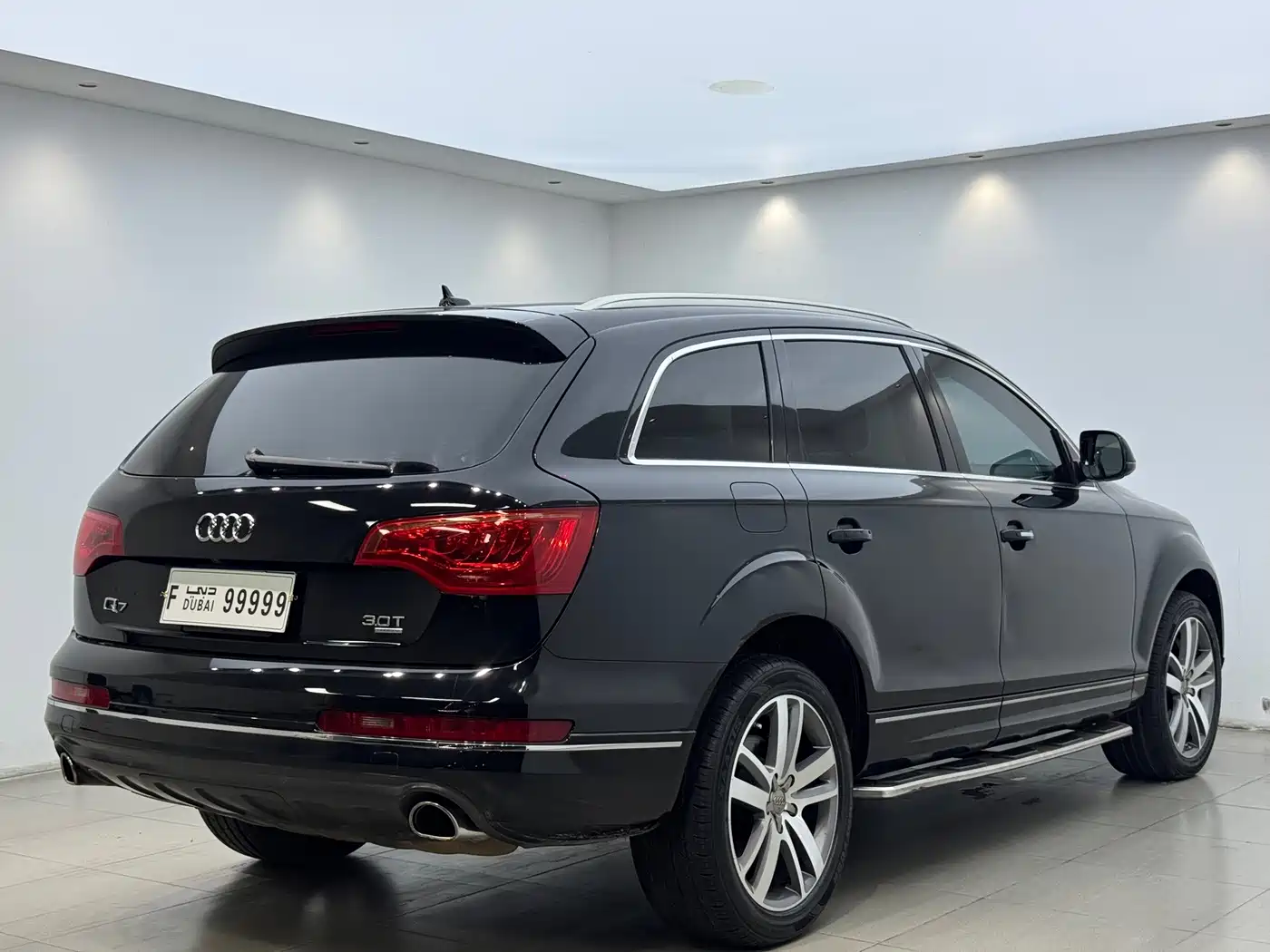 Фото 7 - Audi Q7