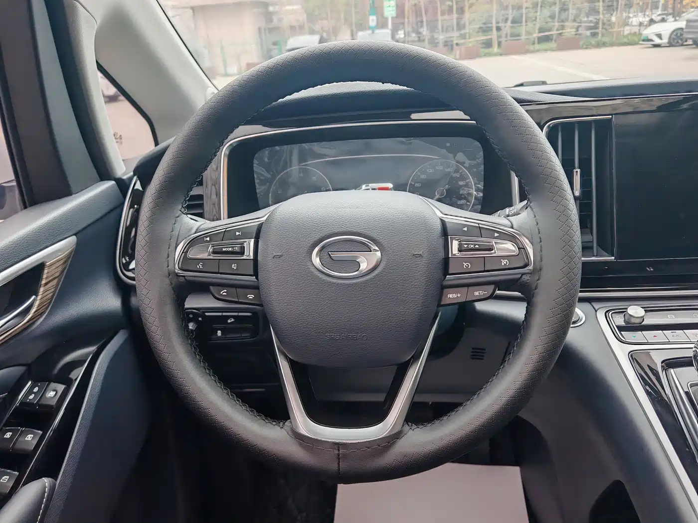 GAC Trumpchi Trumpchi M8 2023 Leading Series 390T Premium Edition фото 16
