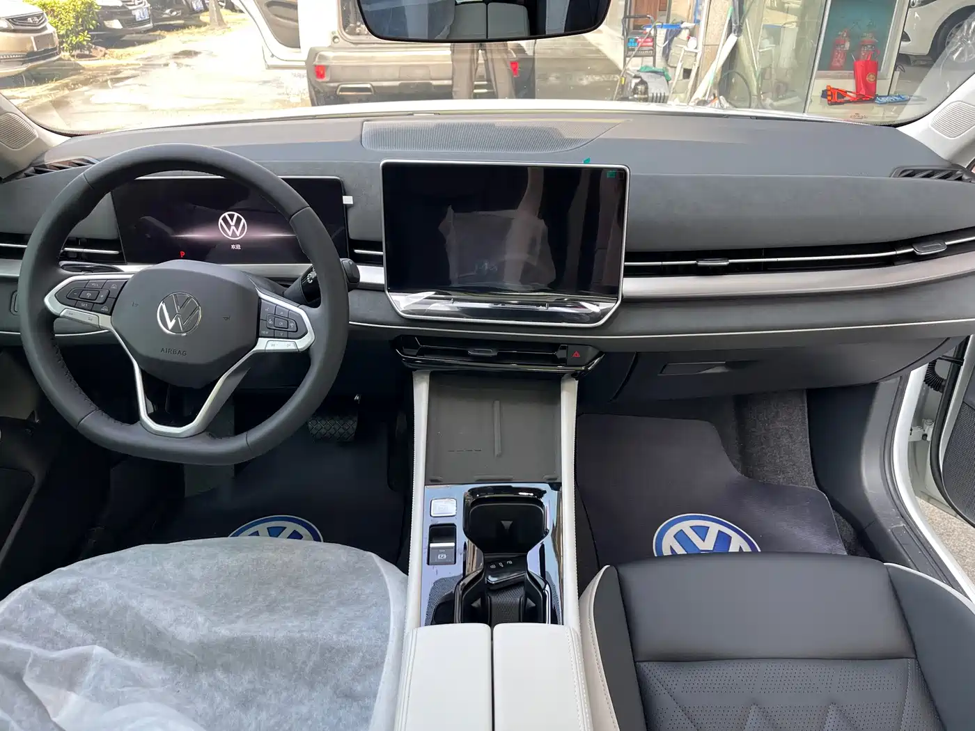 Volkswagen Sagitar 2026 2025 300TSI DSG Mid-range Edition